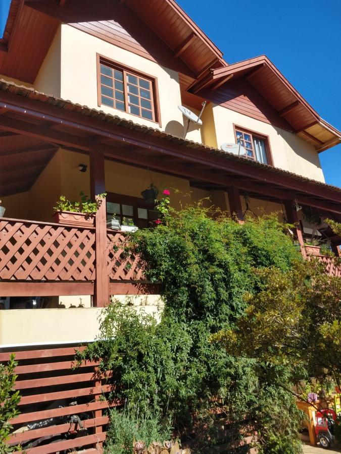Hospedagem Dona Tania كانيلا المظهر الخارجي الصورة